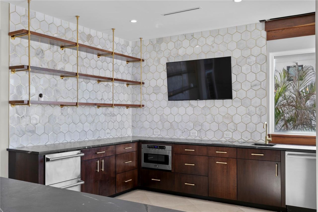 774 Nina Drive, Tierra Verde, FL 33715 Photo