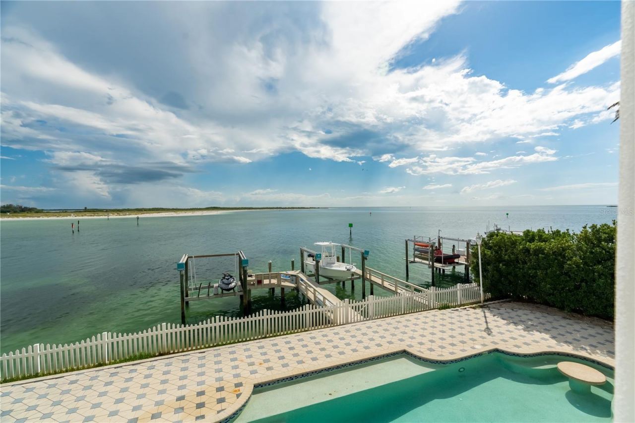 774 Nina Drive, Tierra Verde, FL 33715 Photo
