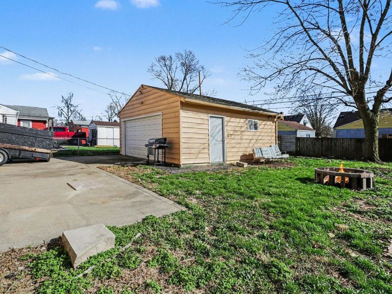 1033 E 22nd Avenue , Columbus, OH 43211 Photo 11