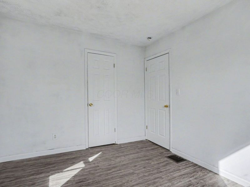 1033 E 22nd Avenue , Columbus, OH 43211 Photo 20