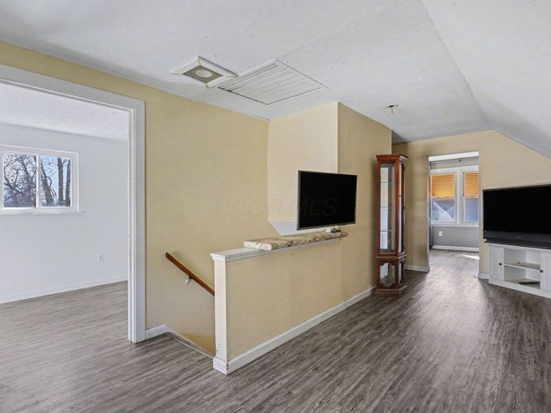 1033 E 22nd Avenue , Columbus, OH 43211 Photo 21