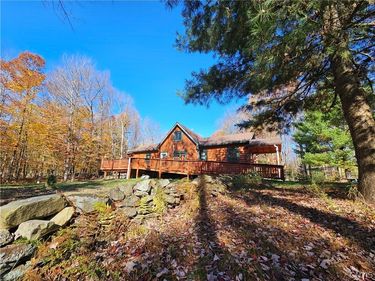 8 N Hillsborough Road, Camden, NY 13316