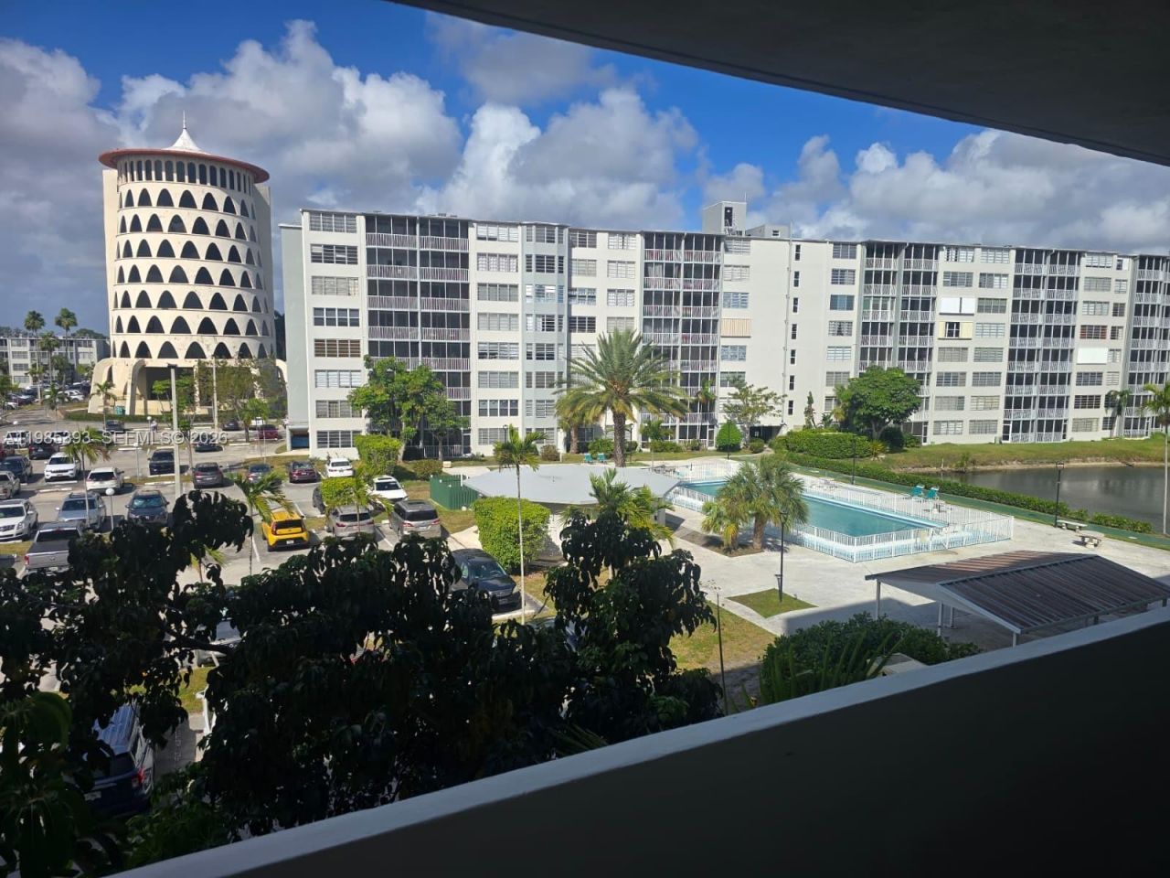 1780 NE 191st St , Unit 407-2, Miami, FL 33179 Photo