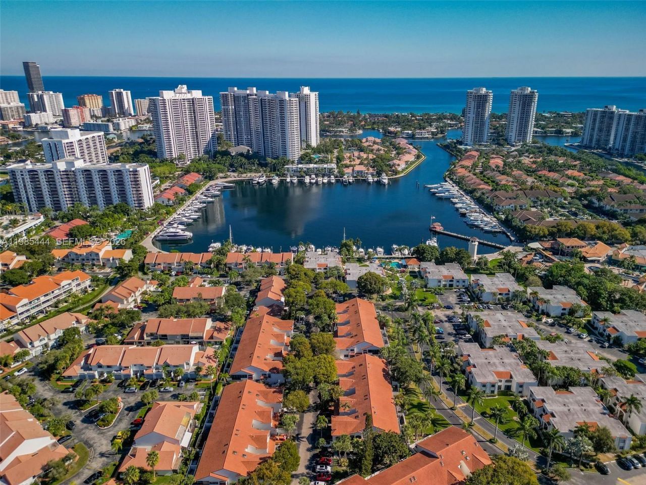 3549 Magellan Cir , Unit 418, Aventura, FL 33180 Photo