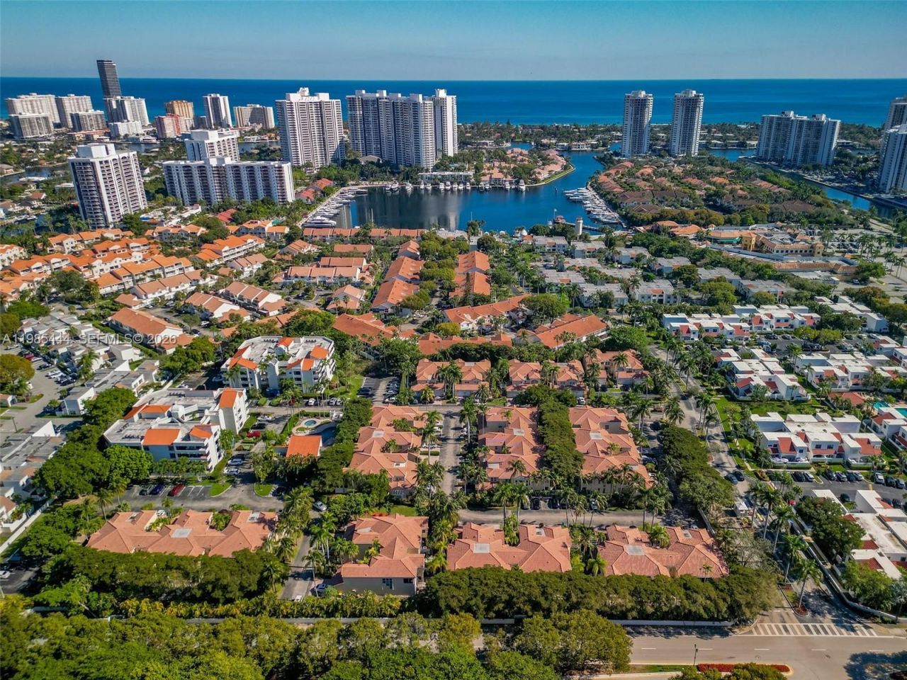 3549 Magellan Cir , Unit 418, Aventura, FL 33180 Photo