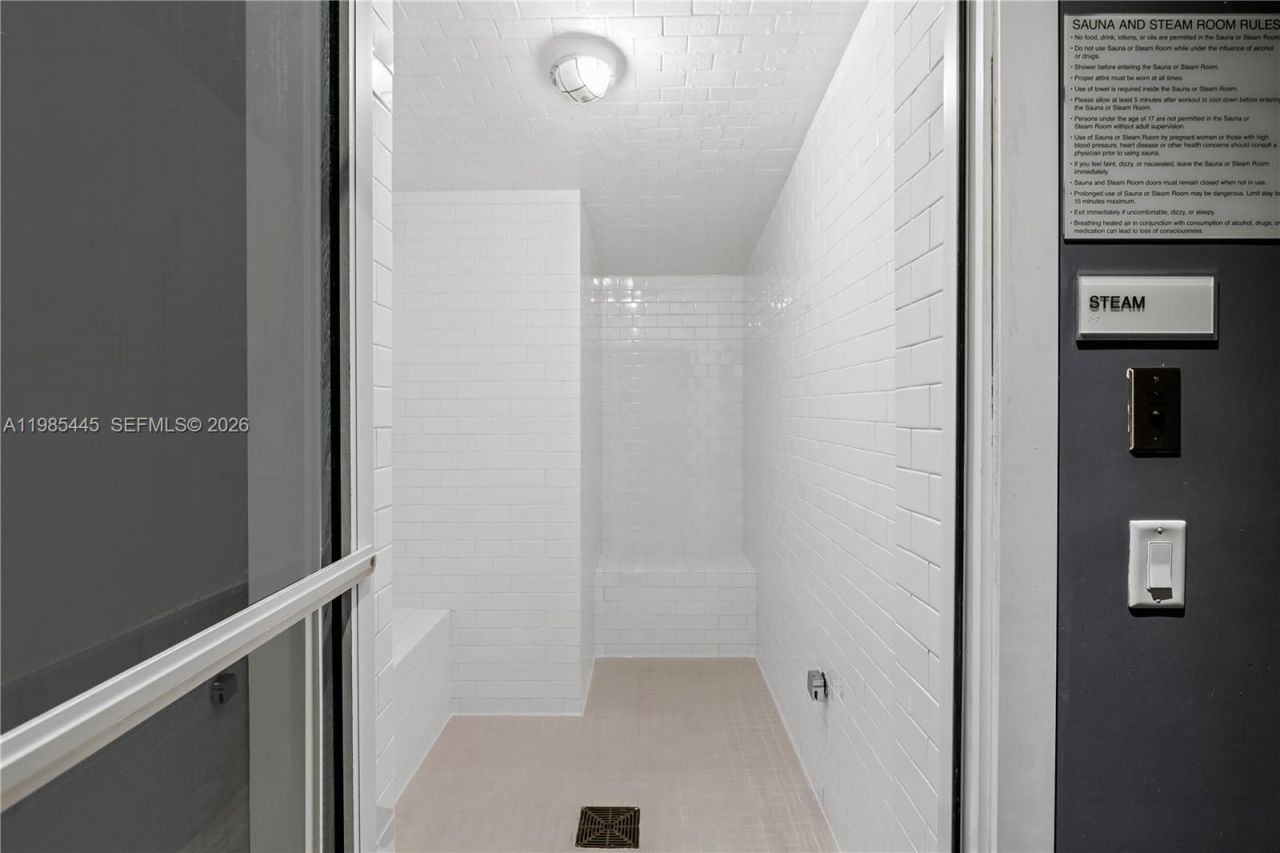 1300 Brickell Bay Dr , Unit 1903, Miami, FL 33131 Photo