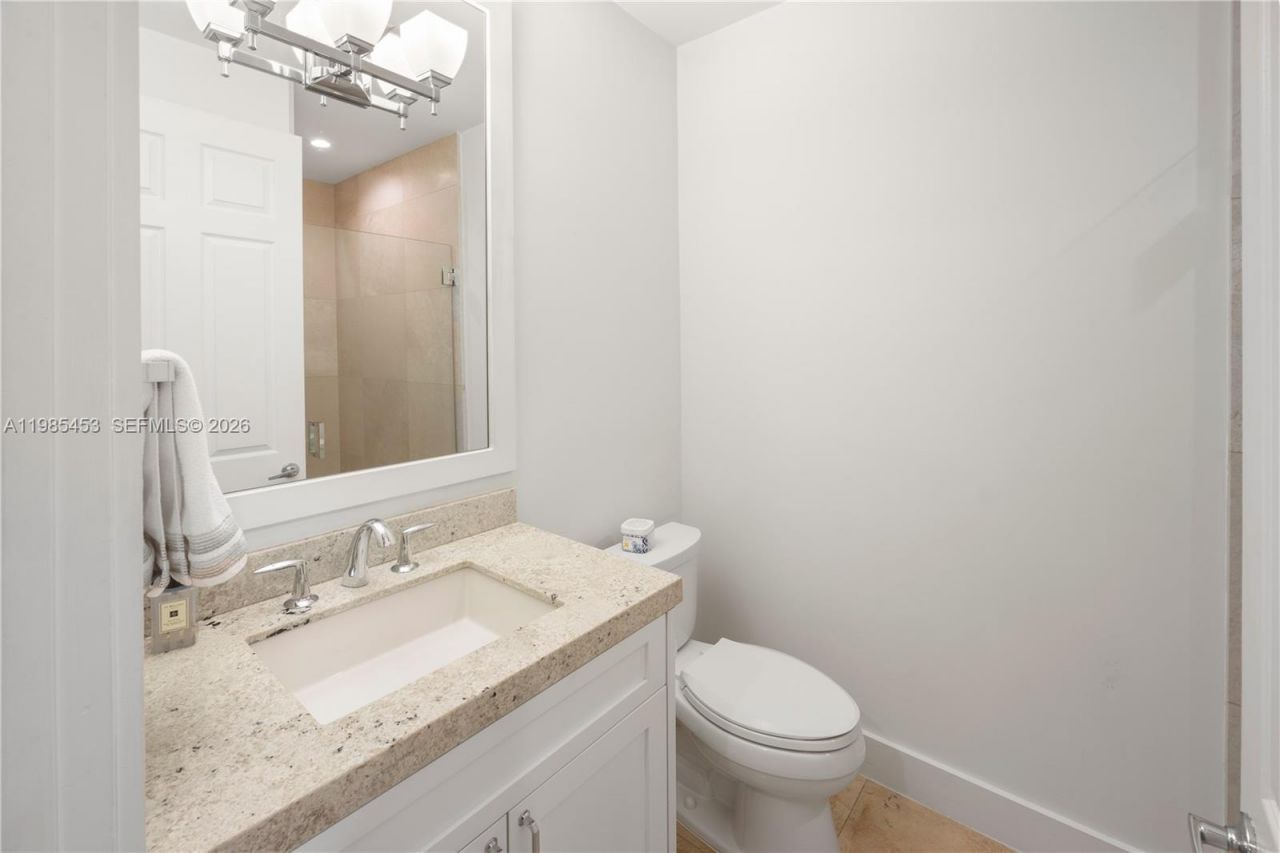 8600 SW 139th Ter , Palmetto Bay, FL 33158 Photo