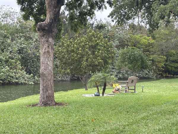 66 Windsor D, West Palm Beach, FL 33417