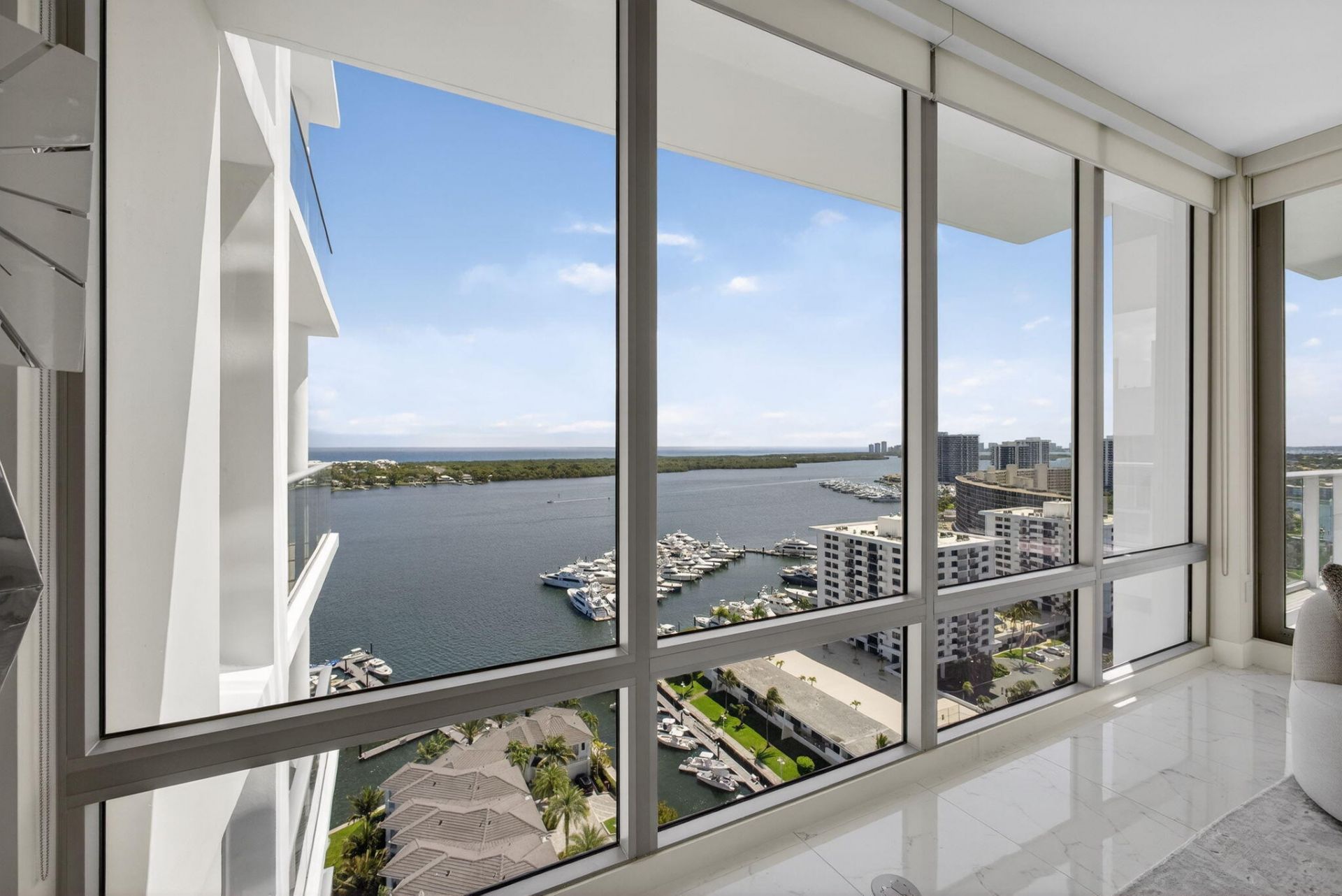 2 Water Club Way, Unit 2004, North Palm Beach, FL 33408 Photo