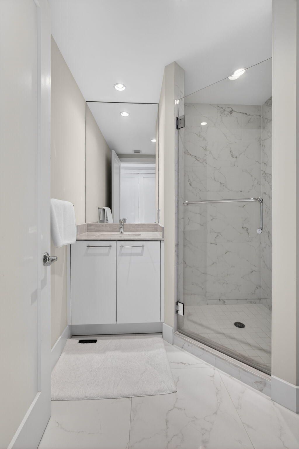 2 Water Club Way, Unit 2004, North Palm Beach, FL 33408 Photo