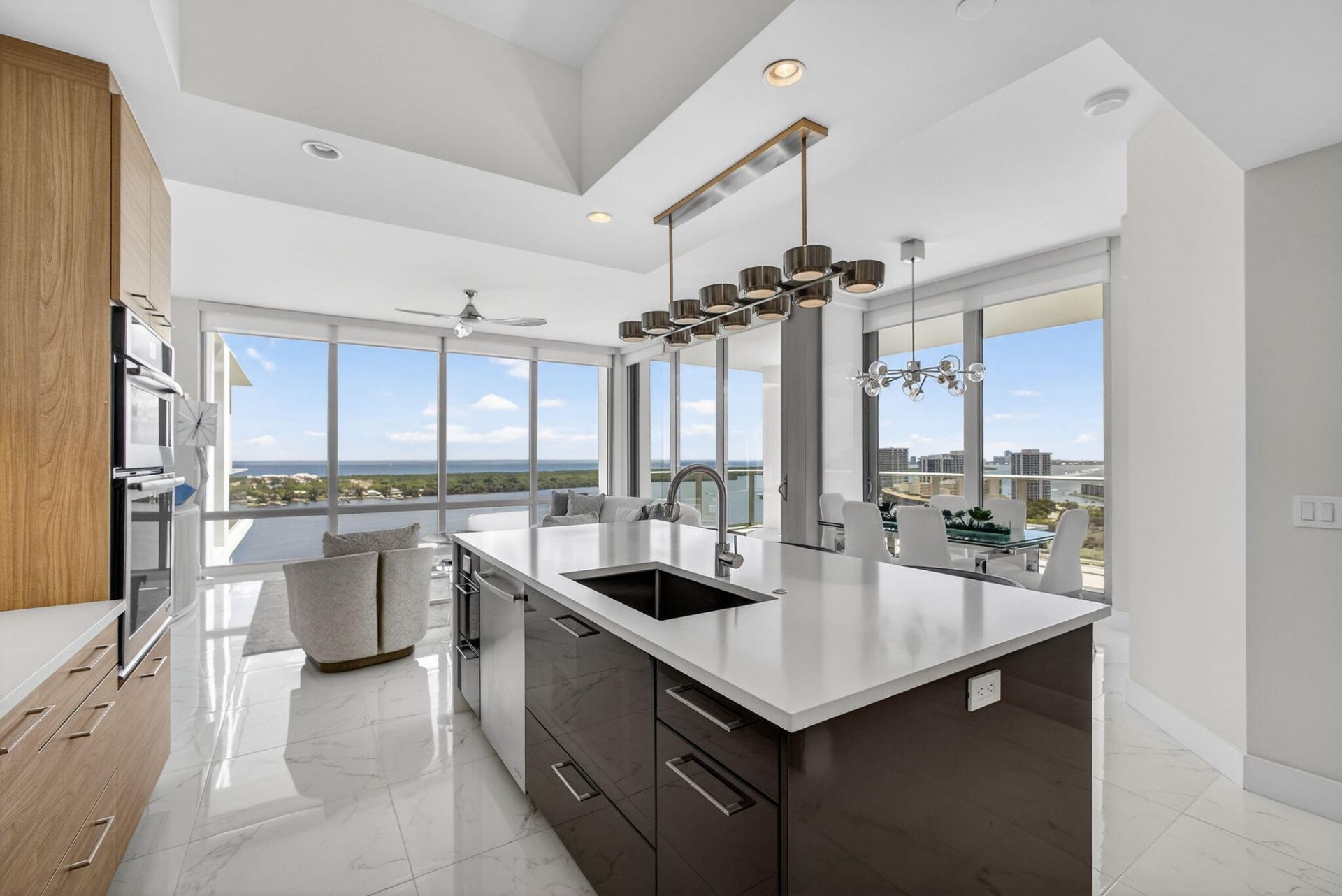 2 Water Club Way, Unit 2004, North Palm Beach, FL 33408 Photo