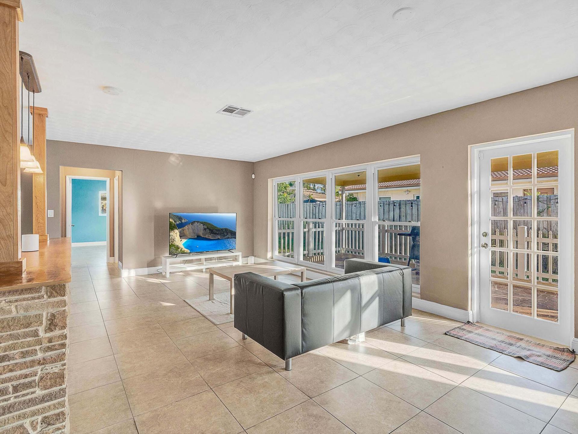 2750 SE 3rd Street, Pompano Beach, FL 33062 Photo