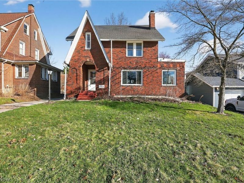 244 Outlook Avenue, Youngstown, OH 44504 Photo 1