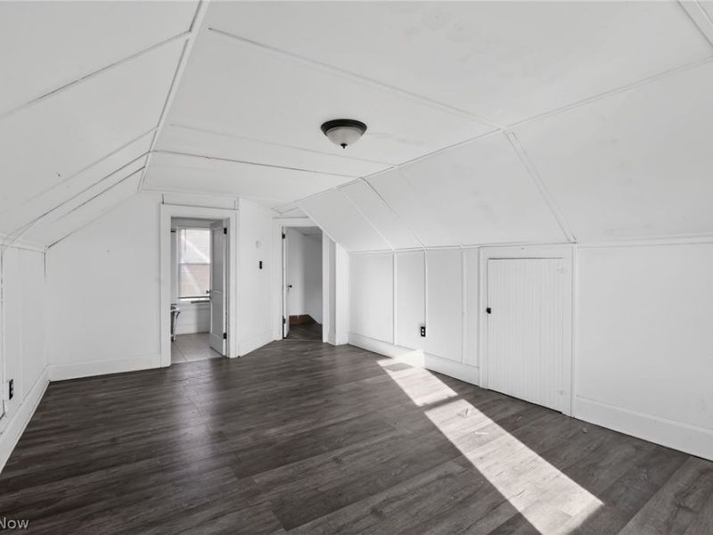 244 Outlook Avenue, Youngstown, OH 44504 Photo 24