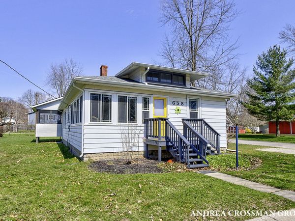 658 Allegan Street, Saugatuck, MI 49453