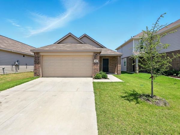 105 Musgrove Road, Everman, TX 76140