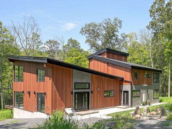 30 Narrow Road , Kingston, NY 12401