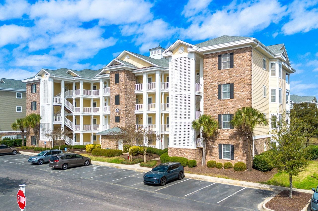 4879 Luster Leaf Circle, Unit 404, Myrtle Beach, SC 29577 Main Photo