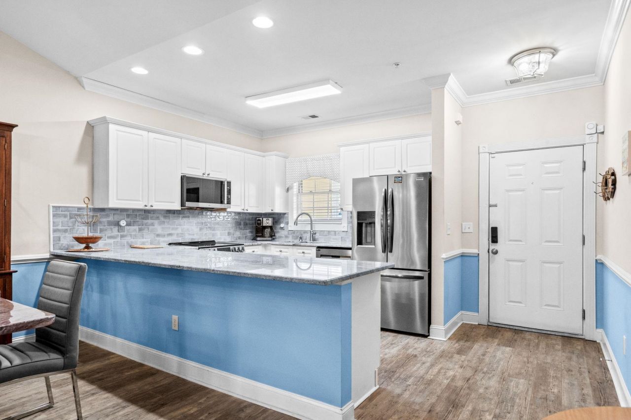 4879 Luster Leaf Circle Photo 16