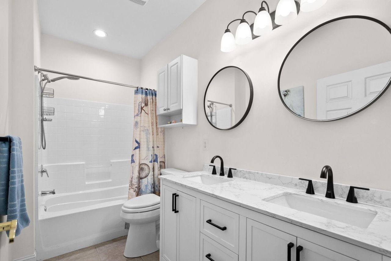 4879 Luster Leaf Circle Photo 33