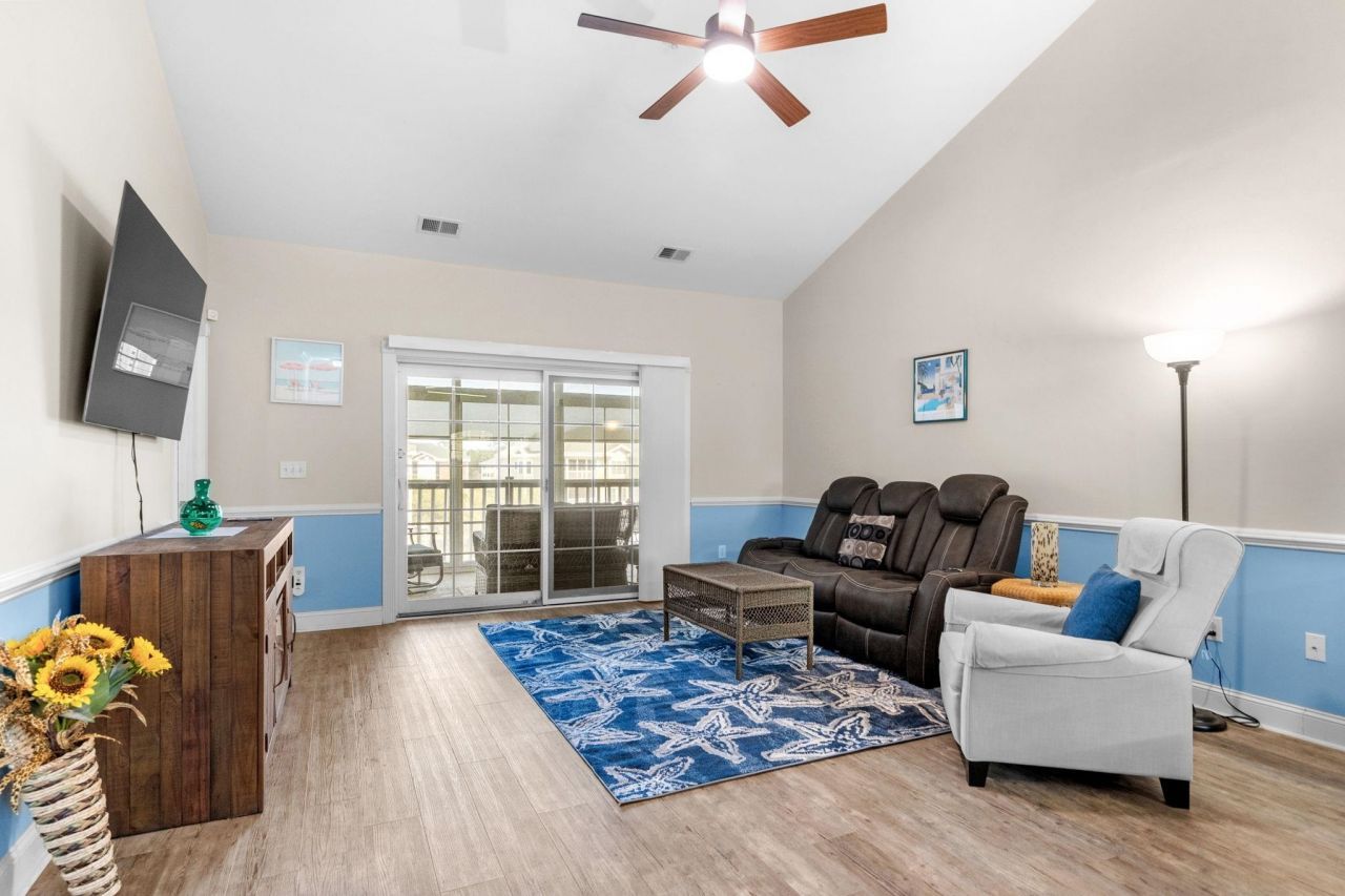 4879 Luster Leaf Circle Photo 7