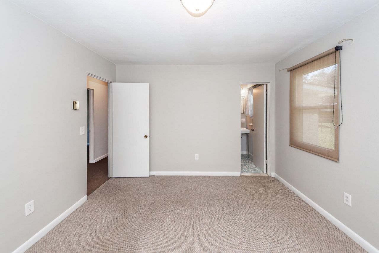 903 Yorktown Drive Photo 16