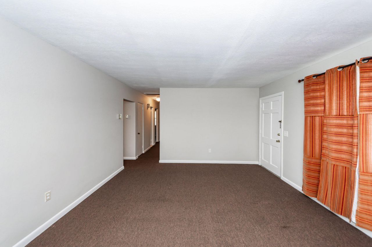 903 Yorktown Drive Photo 24