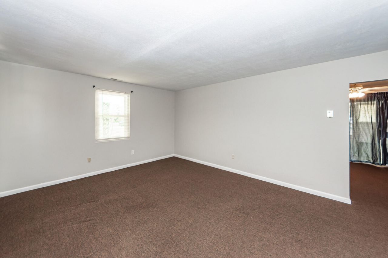 903 Yorktown Drive Photo 27