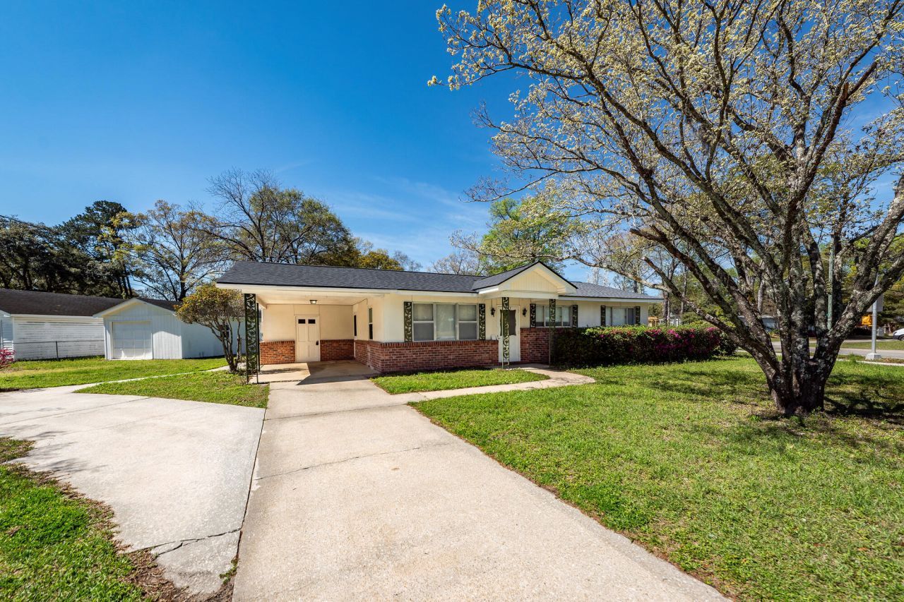 903 Yorktown Drive Photo 36