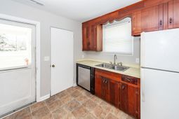 903 Yorktown Drive photo 4