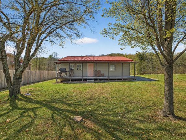 220 Pierce Ln, Monterey, TN 38574