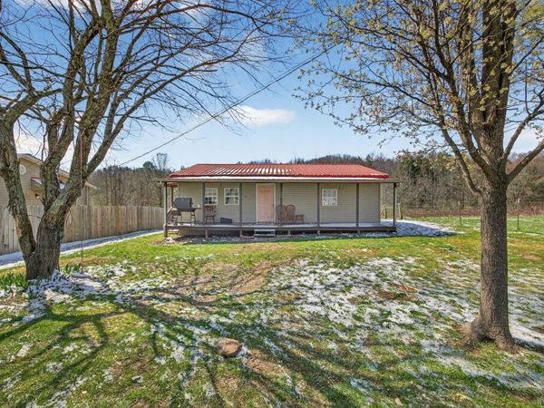 220 Pierce Ln , Monterey, TN 38574