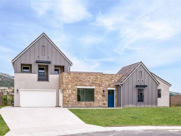 18510 Boulder Bluff, Silverado, CA 92676