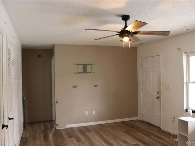 1955 Roxbury Drive, Xenia, OH 45385 Photo 4