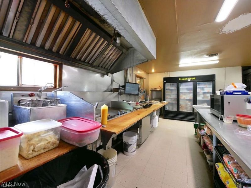 56721 Ferry Landing Road, Shadyside, OH 43947 Photo 12