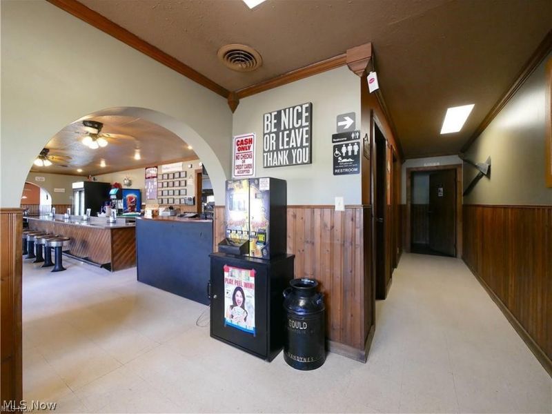 56721 Ferry Landing Road, Shadyside, OH 43947 Photo 9