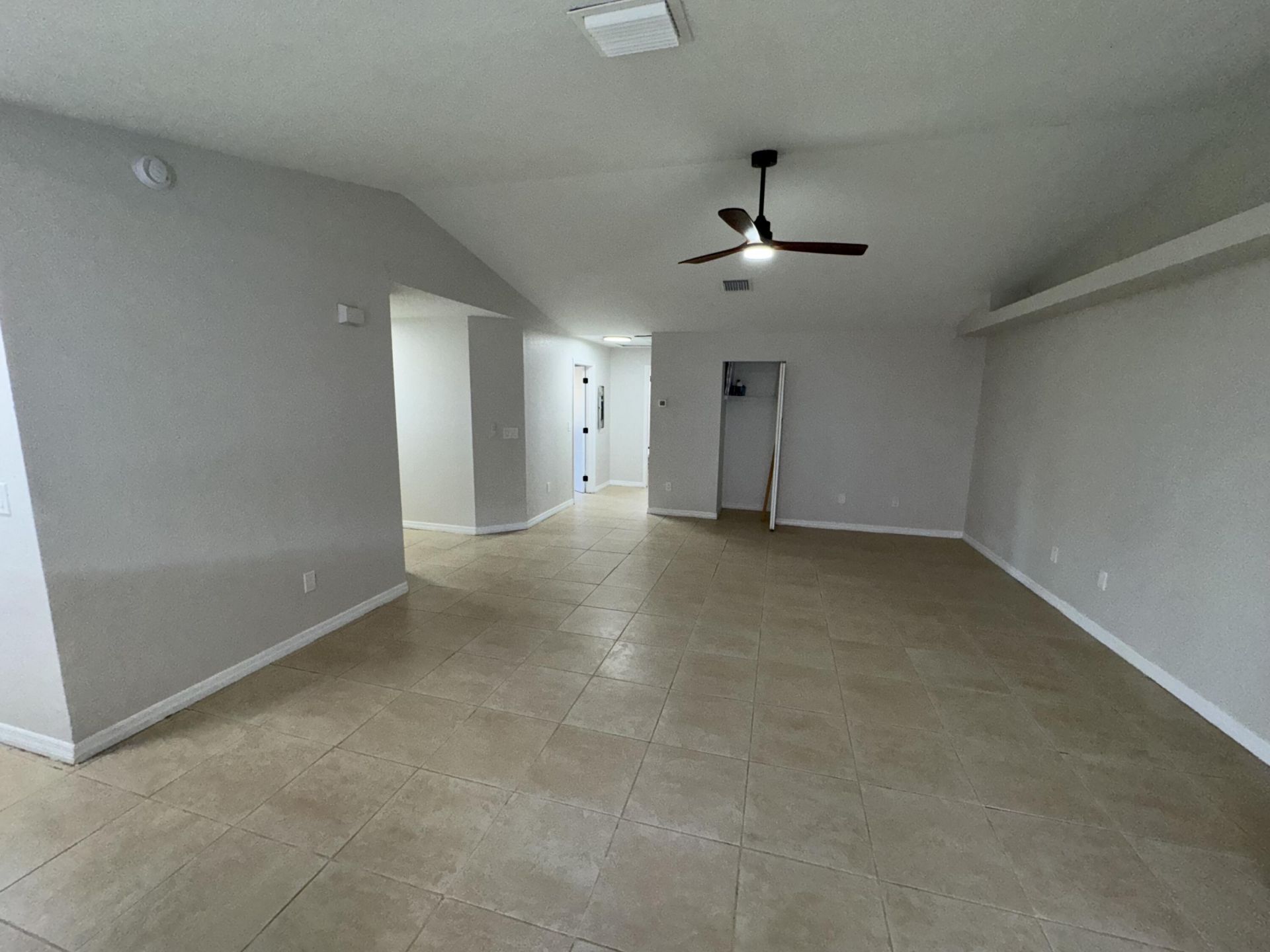618 NE 1st Street, Unit A, Boynton Beach, FL 33435 Photo