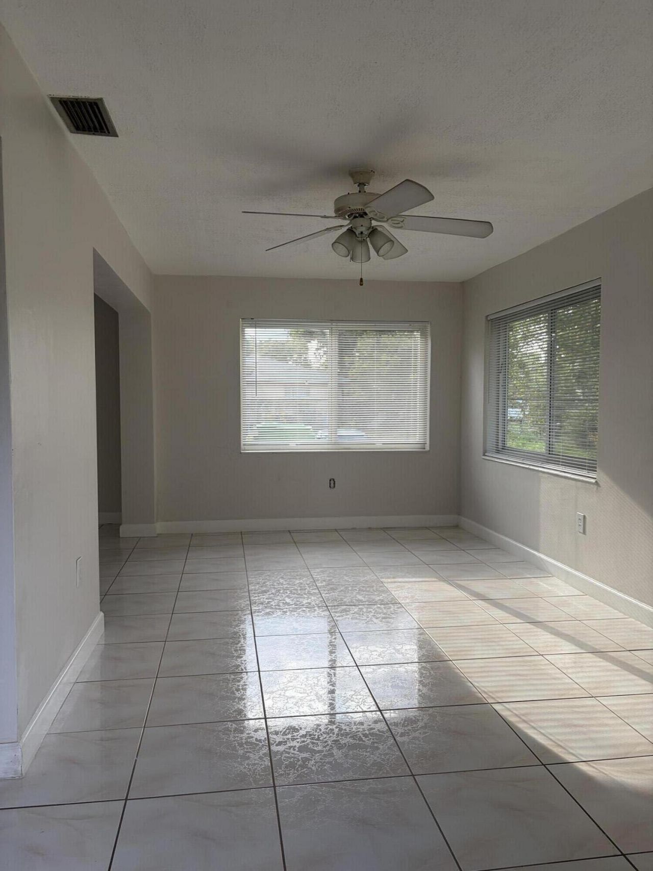 6691 NW 30th Street, Sunrise, FL 33313 Photo