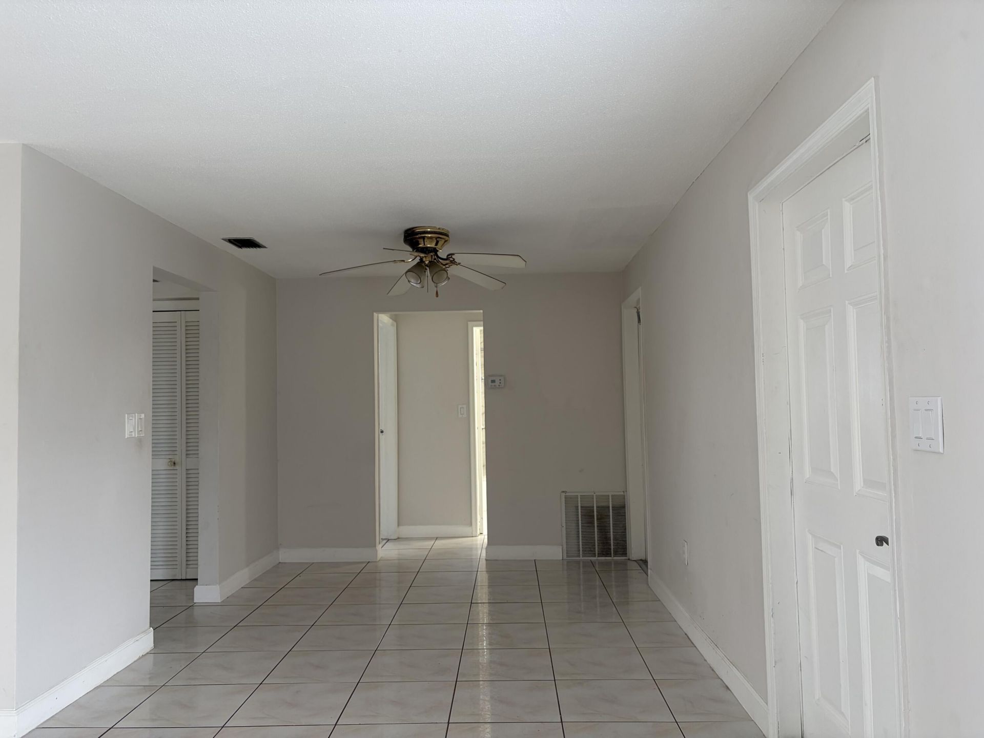 6691 NW 30th Street, Sunrise, FL 33313 Photo