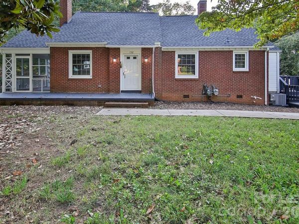 152 Park Avenue , Mooresville, NC 28115