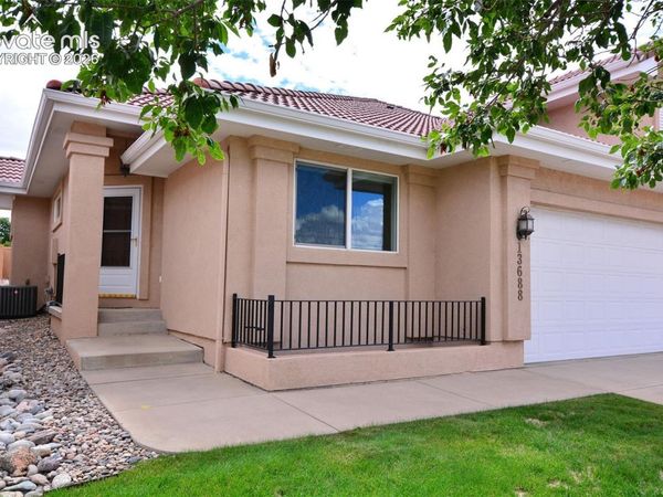 13688 Paradise Villas Grove, Colorado Springs, CO 80921