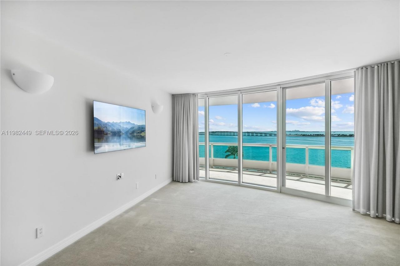 1643 Brickell Ave , Unit 902, Miami, FL 33129 Photo