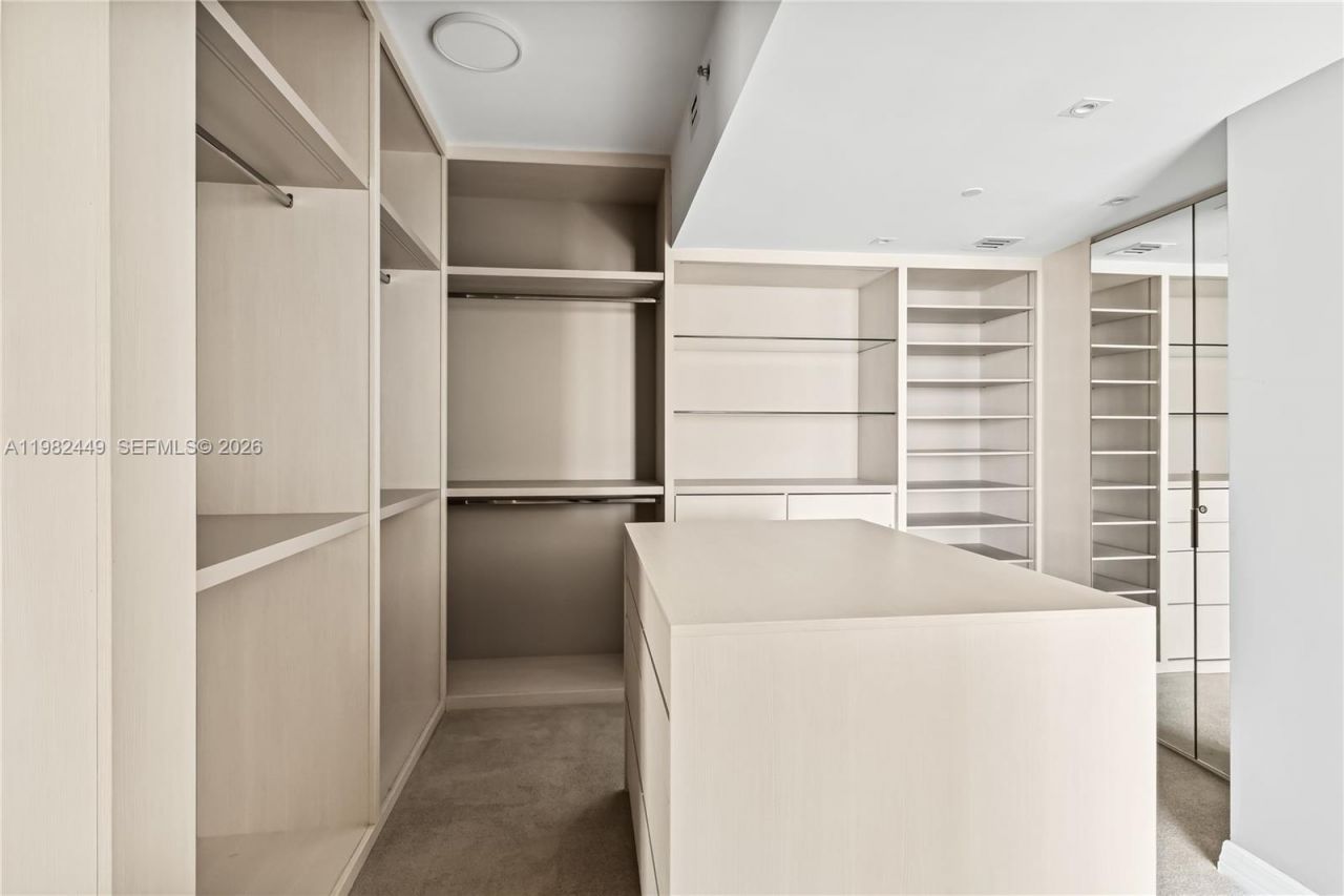 1643 Brickell Ave , Unit 902, Miami, FL 33129 Photo