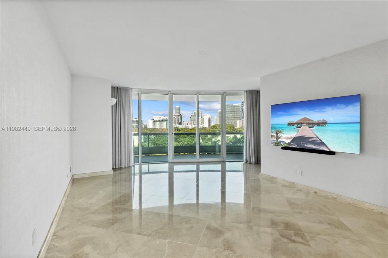 1643 Brickell Ave , Unit 902, Miami, FL 33129 Photo