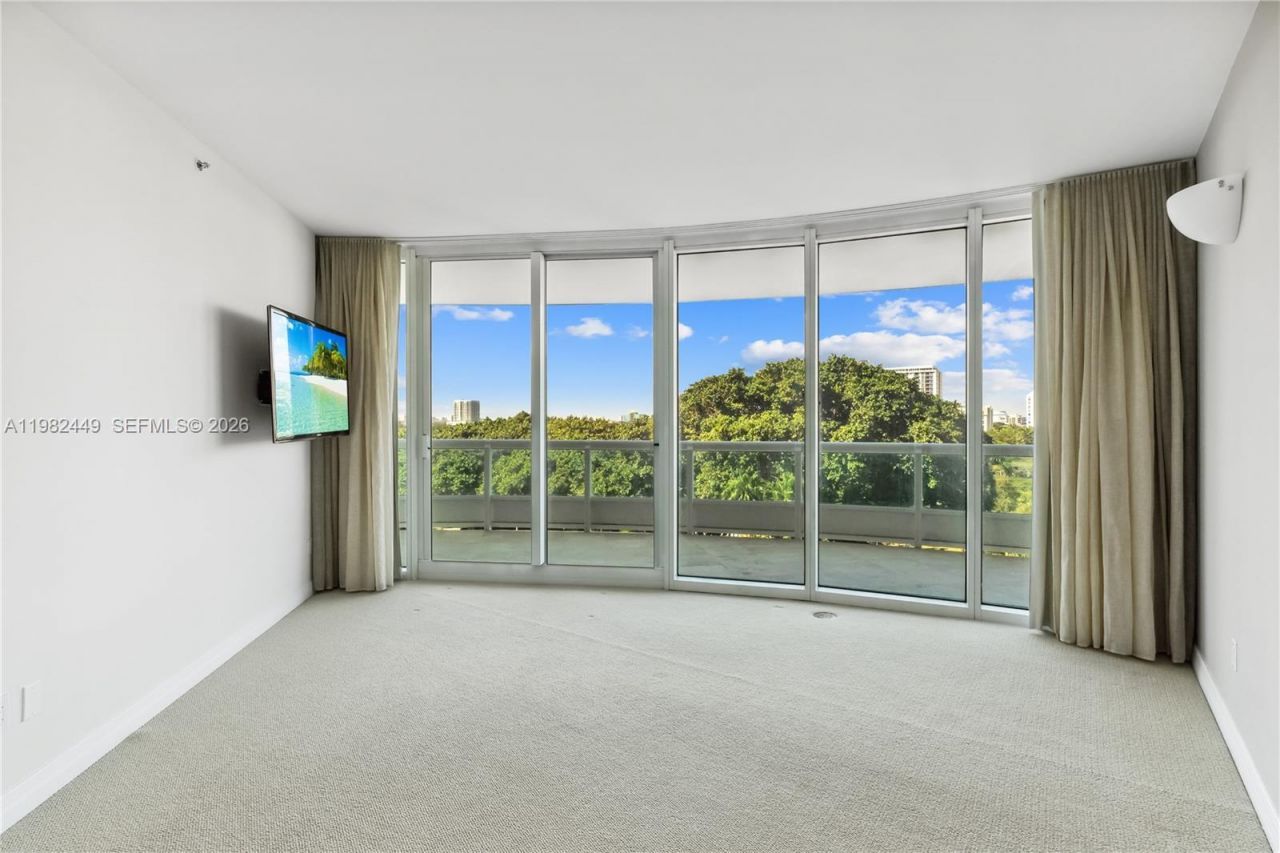 1643 Brickell Ave , Unit 902, Miami, FL 33129 Photo