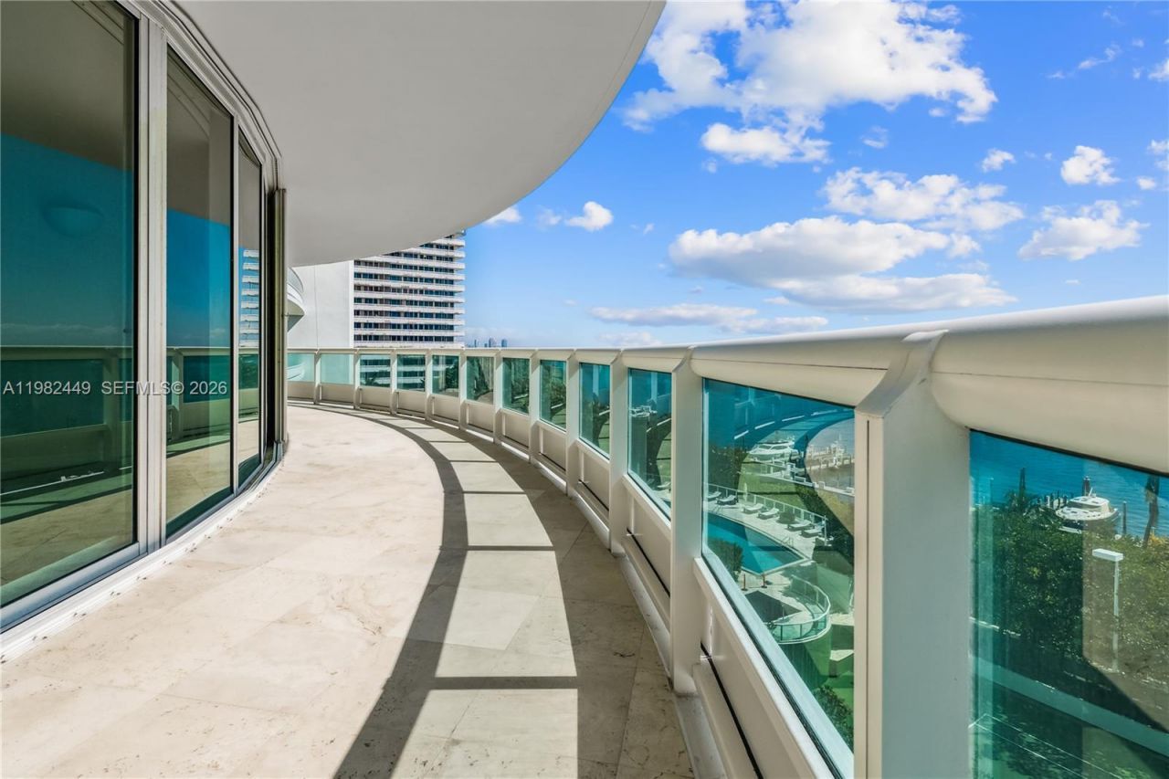 1643 Brickell Ave , Unit 902, Miami, FL 33129 Photo