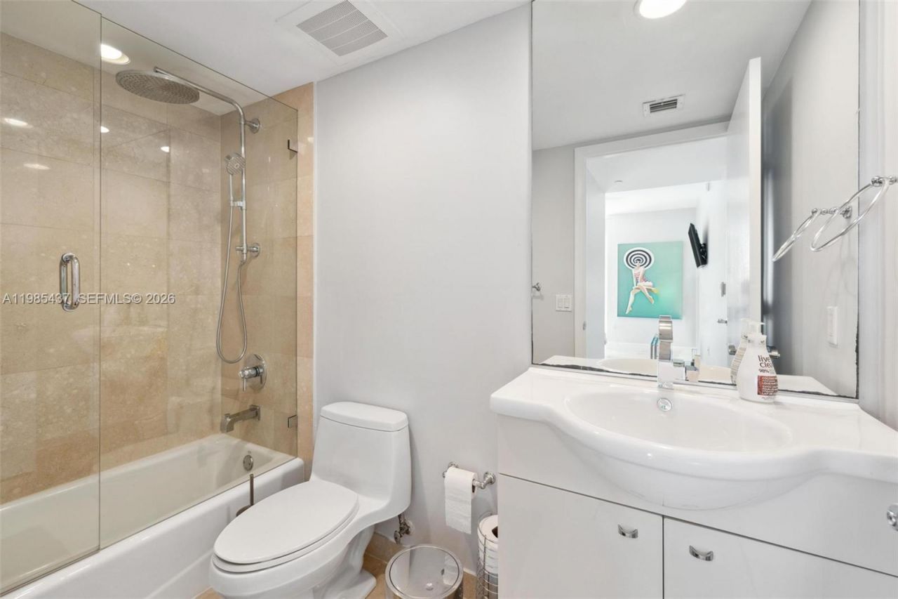 1830 S Ocean Dr, Unit 2703, Hallandale Beach, FL 33009 Photo