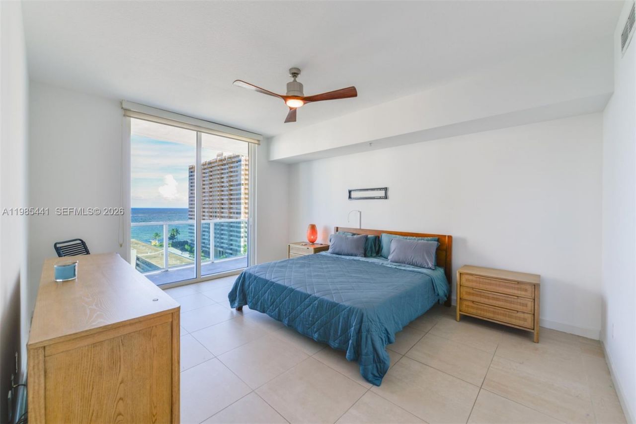 1945 S Ocean Dr, Unit 1114, Hallandale Beach, FL 33009 Photo