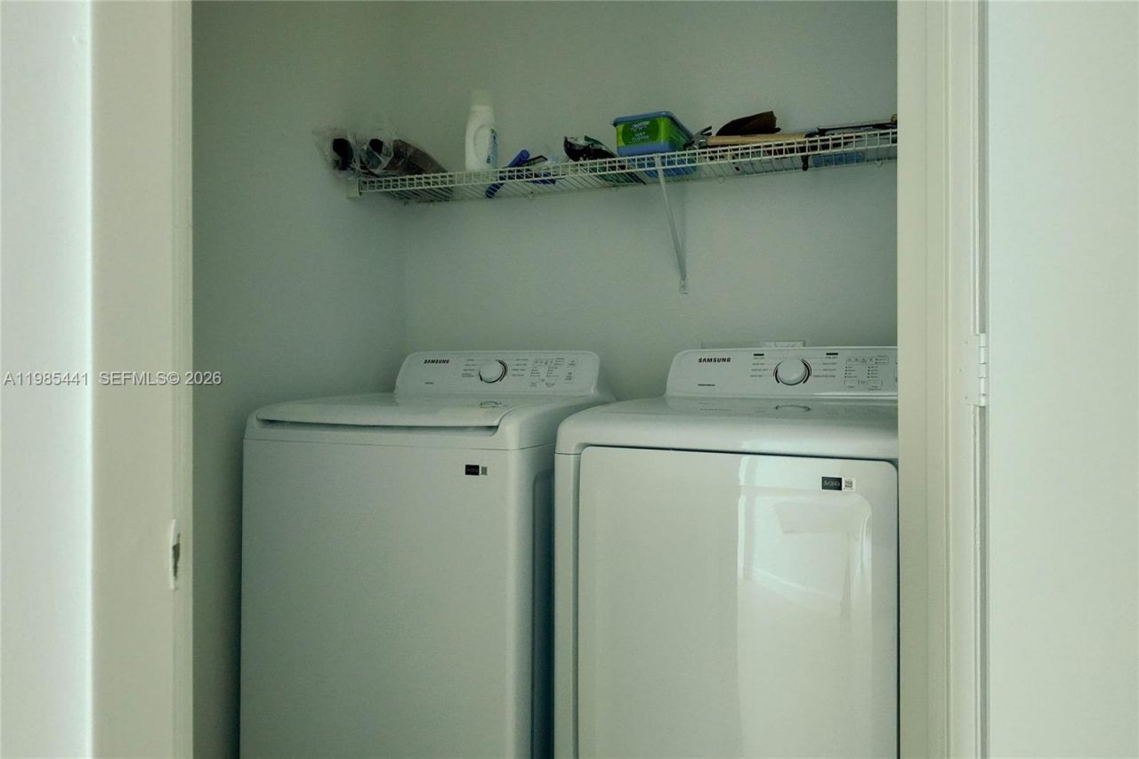 1945 S Ocean Dr, Unit 1114, Hallandale Beach, FL 33009 Photo