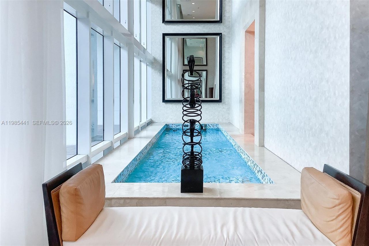 1945 S Ocean Dr, Unit 1114, Hallandale Beach, FL 33009 Photo